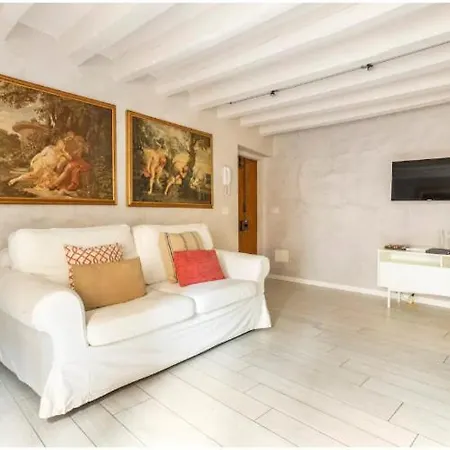 Mmesuite Arena Di By Maisonme Collection